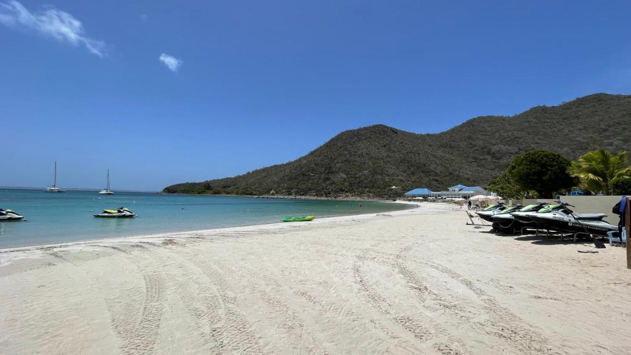 Island Escape, Marina Paradise & Beach Adventures Cul de Sac Luaran gambar